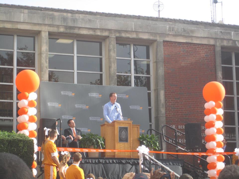🏈 Game Day Stories | The Peyton Manning Almost‑Autograph Adventure